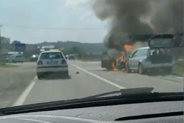 Detalji stravične nesreće kod Prnjavora: Poginule majka i kćerka, otac i druga kćerka povrijeđeni