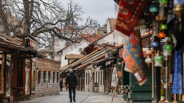 Ukinut policijski čas u FBiH, i dalje bez navijača na stadionima