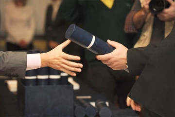 Komšije dovode u pitanje bh. diplome