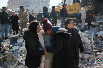 Ćuk: Šest tijela izvučeno iz ruševine hotela, traga se za još pet