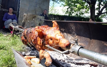 U Doboju uručena pomoć za 70 socijalno ugroženih osoba za nabavku božićnih pečenica