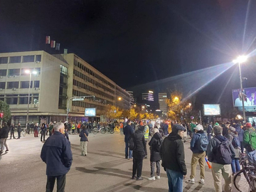 Podrška Dijani Hrki u Novom Sadu – privedene dvije osobe