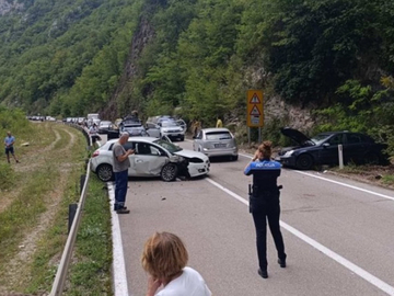 Teška saobraćajna nezgoda kod Jajca