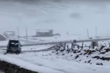 U Turskoj pada snijeg (VIDEO)