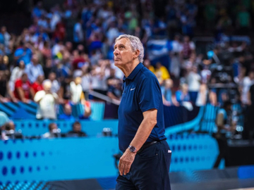 Pešić se vraća na klupu Bajerna