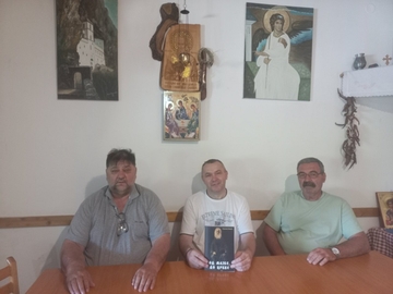 Promocija knjige Vladimira Mitrića na ognjištu velikog srpskog zadužbinara Karađorđa Ristanovića: "Od majke do Crkve" u Irigu