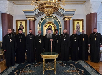 Mitropolit Fotije održao radni sastanak sa arhijerejskim namesnicima