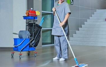 Hrvatske firme traže 2.066 stranih radnika, najviše čistačica