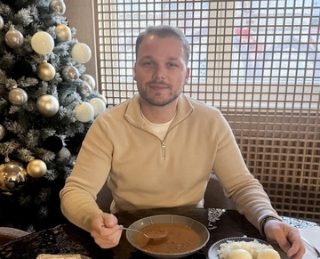 Stanivuković jeo pasulj i luk, pa ponovo govorio o civilnom roku 