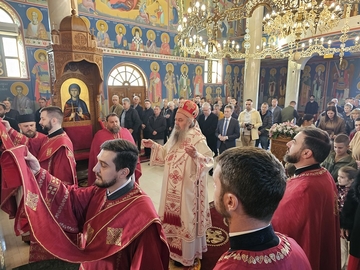 Episkop Fotije u Ugljeviku: Pozvao vjernike da se mole Bogu za monahe u Kijevsko-pečerskoj lavri