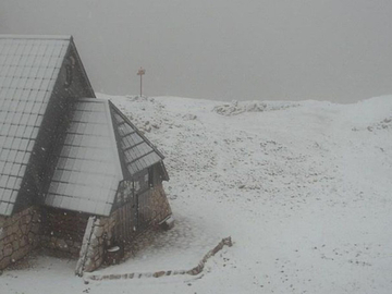 Ekstremno vrijeme u regionu: Snijeg, oluje i jaki udari vjetra