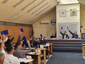 Skupština Ugljevika usvojila Deklaraciju kojom se odbacuje presuda Dodiku