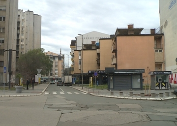 Ko plaća štetu vozačima zbog rupa na putevima u Bijeljini: Advokat objasnio sve detalje (FOTO)