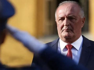 Srpski generali očitali lekciju Helezu