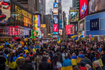 Proukrajinski protesti širom SAD: Građani se okupljaju nakon svađe Trampa i Zelenskog