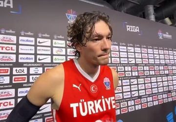 "Da li se sjećate ovog dječaka" Trenirao u Bosni, a večeras igra finale Eurobasketa