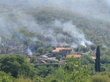 Trebinje i okolina i danas u dimu, aktivno više požarnih linija