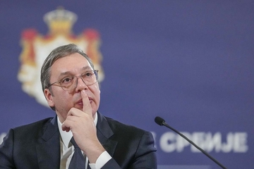 Vučić izdao naredbu da se podigne borbena gotovost Vojske Srbije