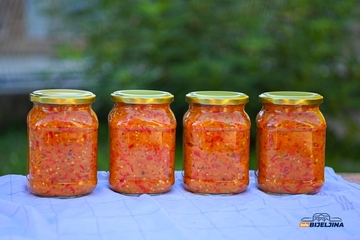 Recept za savršen domaći ajvar: Kako da bude gust, a ne vodnjikav?