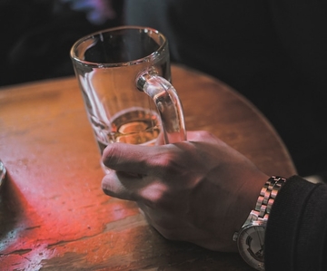 Koliko alkohola je previše? I jedno piće dnevno povećava rizik od ciroze