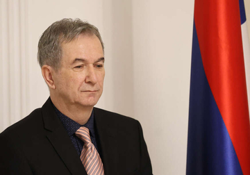 Ministar Ned Puhovac: Odmah sam natočio rezervoar goriva i nabavio nešto hrane