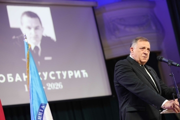 "Toliko je ljudi spasio, ali svoj život nije mogao" Dodik se u SUZAMA oprostio od Bobana Kusturića