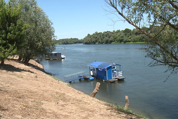 Traje potraga za tijelom ribara: Pao sa brodice u Savu i utopio se