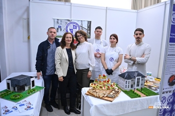 Srednja stručna škola Janja promovisala znanje i gastronomiju na Sajmu turizma u Bijeljini
