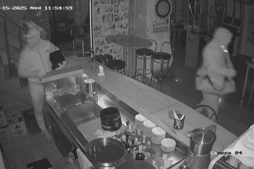 Isplivao snimak pljačke kafića u Kotor Varošu: Ukraden sef sa 5.500 KM (VIDEO)