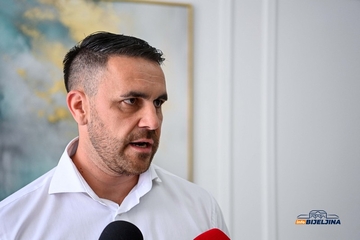 Vlačić: U cilju ekonomski razvoj i jačanje malih i srednjih preduzeća u Semberiji (FOTO)