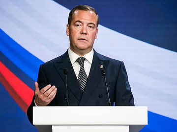 Medvedev: Finska se sprema za rat sa Rusijom