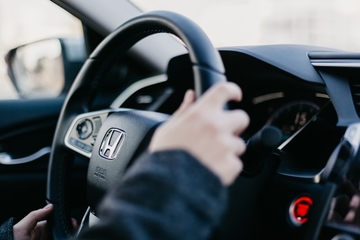 Pravilo koje mnogi ignorišu: Da li zaista treba razrađivati novi auto?