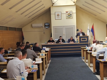 Skupština Ugljevika: Usvojen Izvještaj o izvršenju budžeta za pola godine i Plan zimske službe