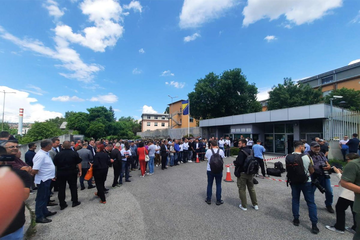 Dodik stigao u Sud BiH, dočekan aplauzom