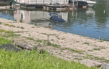 Tek položio vozački ispit pa sletio u Savu!