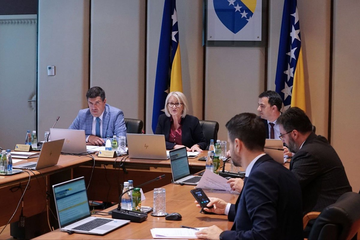 Postoji li crvena linija za nosioce javnih funkcija