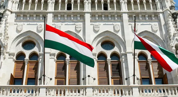 Mađarski parlament ograničio premijersku funkciju na osam godina