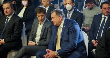 Brnabić: Кada ima za Srbiju, ima i za RS