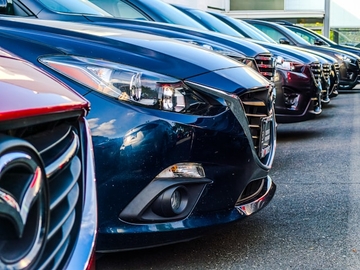 Uvoz automobila u BiH: 10 puta više polovnih nego novih – građani nemaju novca za nova vozila