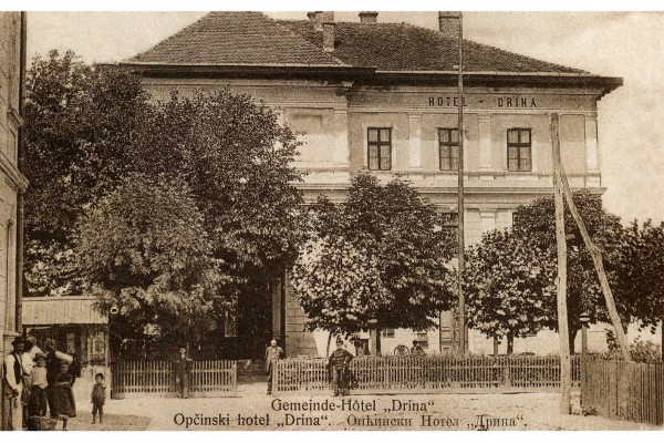 Hotel “Drina” i prvi klavir u Bijeljini