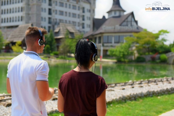 U „Stanišićima“ kao u Beču: Glas iz slušalica turiste vodi kroz atrakcije