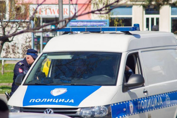 Sutra akcija "Pogledaj iza maske"