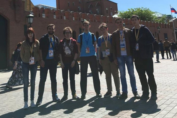 Dragan Marković (17) iz Bijeljine na takmičenju iz fizike u Moskvi