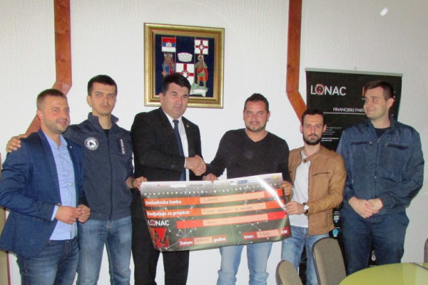 Lopare: Za realizaciju dva projekta 5.750 KM