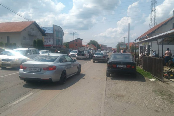 Lančani sudar četiri vozila na Koridoru