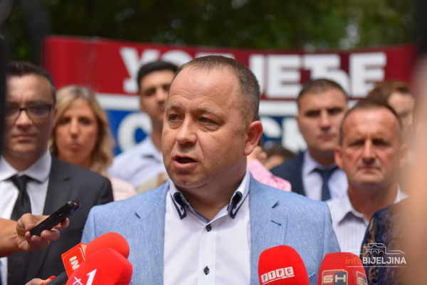 “Uspjeće Srpska” poručuju iz Pokreta Uspješna Srpska /VIDEO/