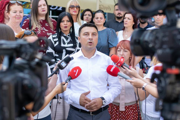 Knežević: Inicijative o gradnji pozorišta jeftini politički poeni