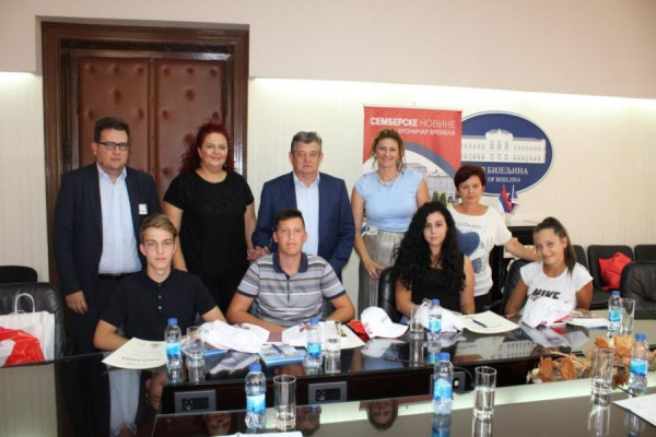 Mali novinari „Semberskih“ na prijemu kod Gradonačelnika