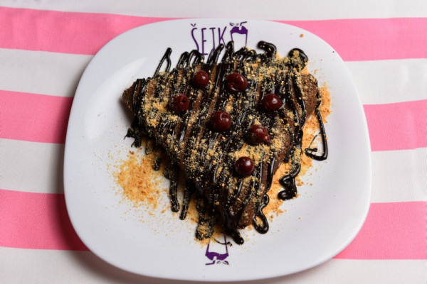 Otvara se Šejk u Bijeljini