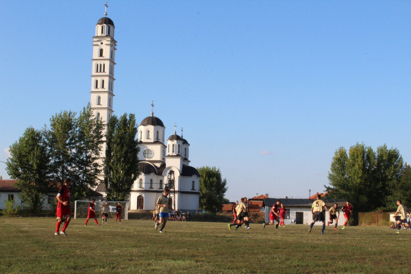 Prva utakmica fudbalera „Koridora“ na svom terenu